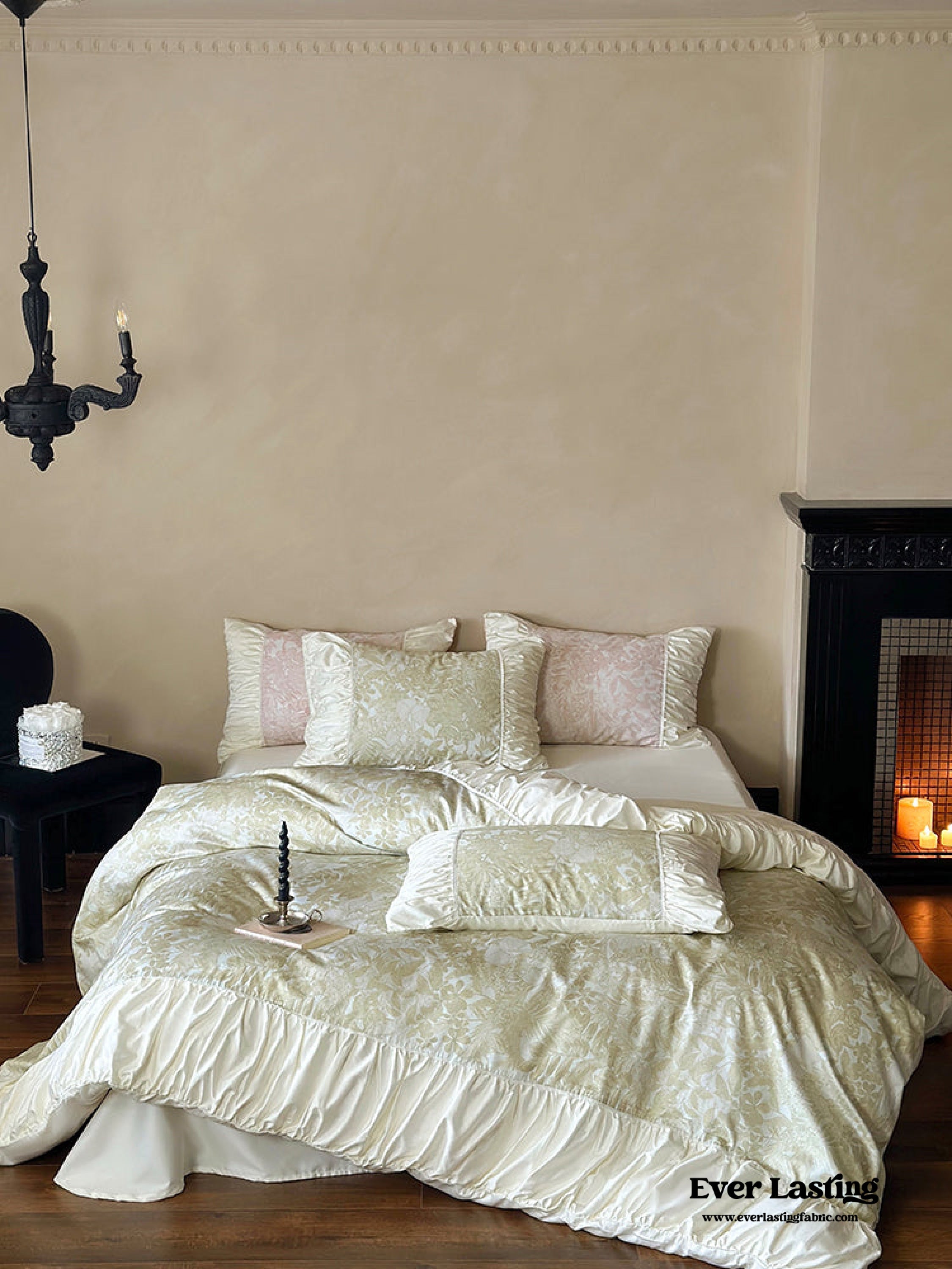 Royal Floral Ruffle Bedding Set - Pink