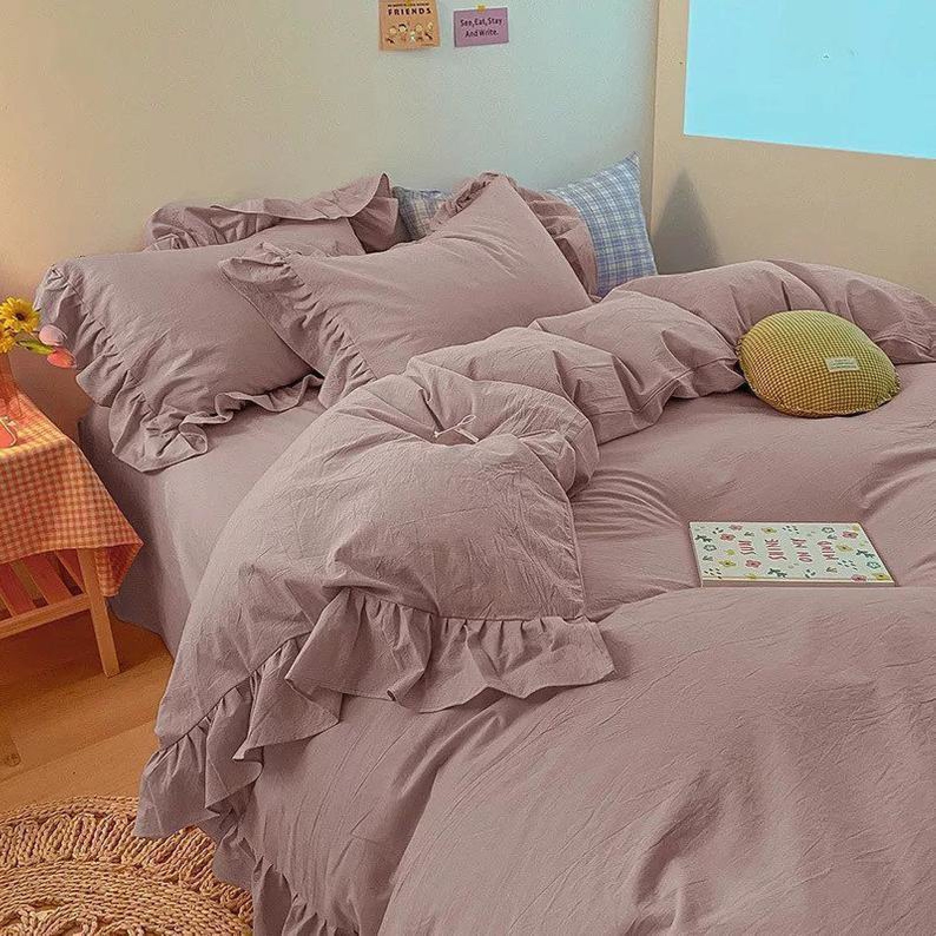 Ruffle Bedding Set - Pink