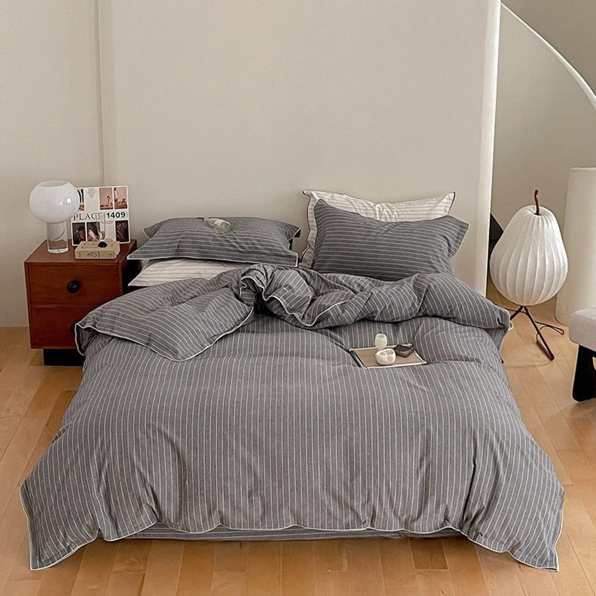 Scandinavian Overlock Striped Bedding Set - Gray