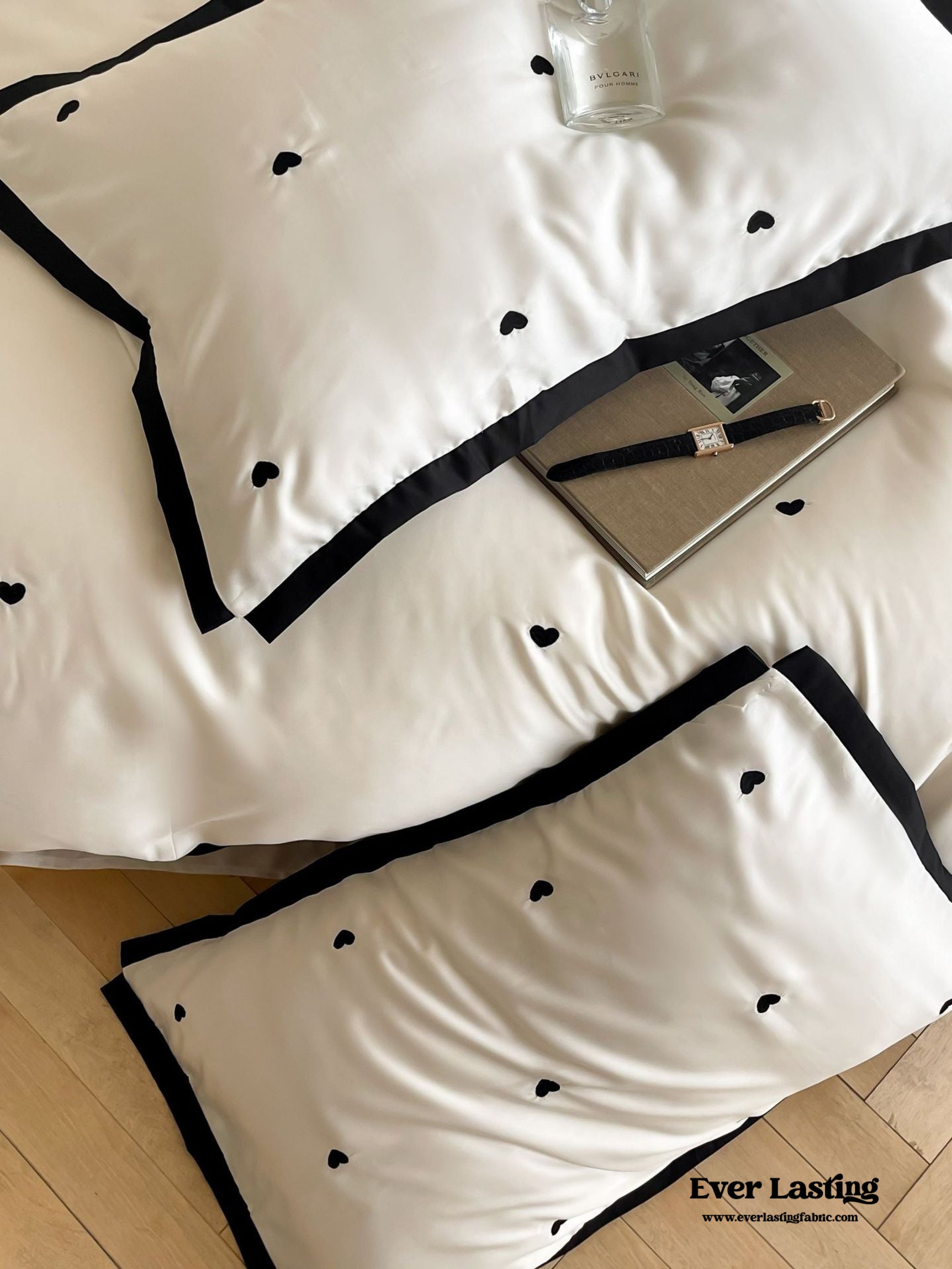 Silky Black Heart White Bedding Bundle