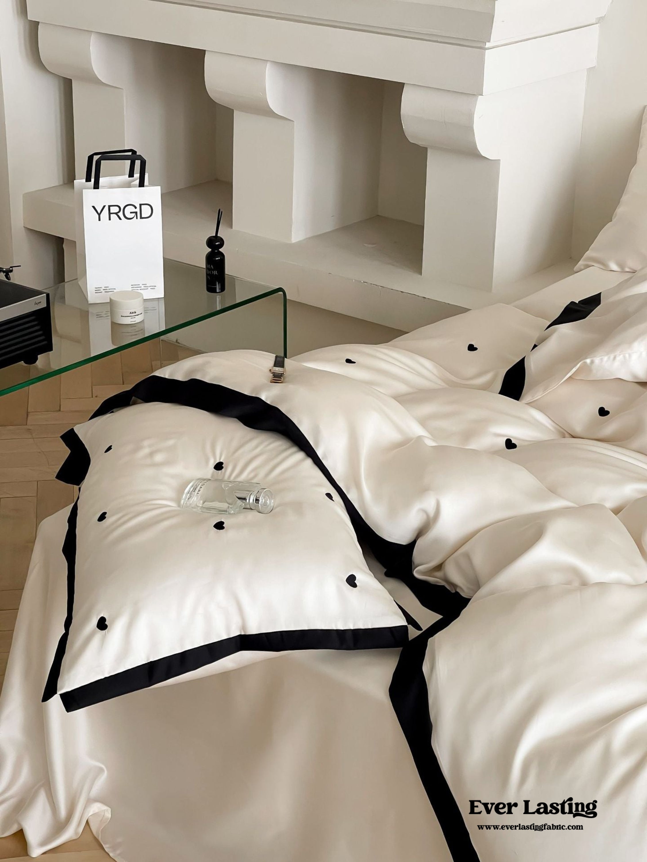 Silky Black Heart White Bedding Bundle