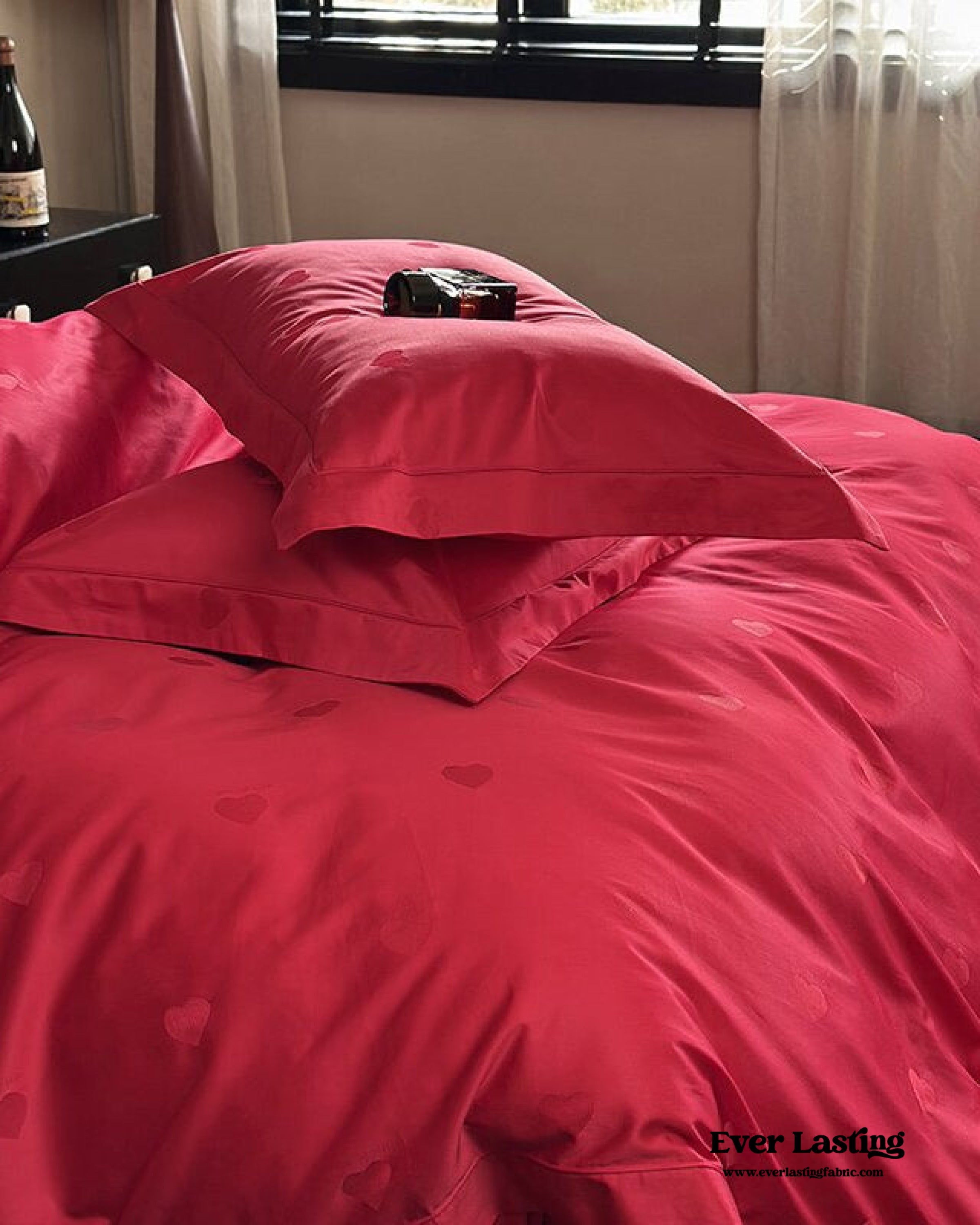 Silky Luxury Heart Jacquard Bedding Set - Pink