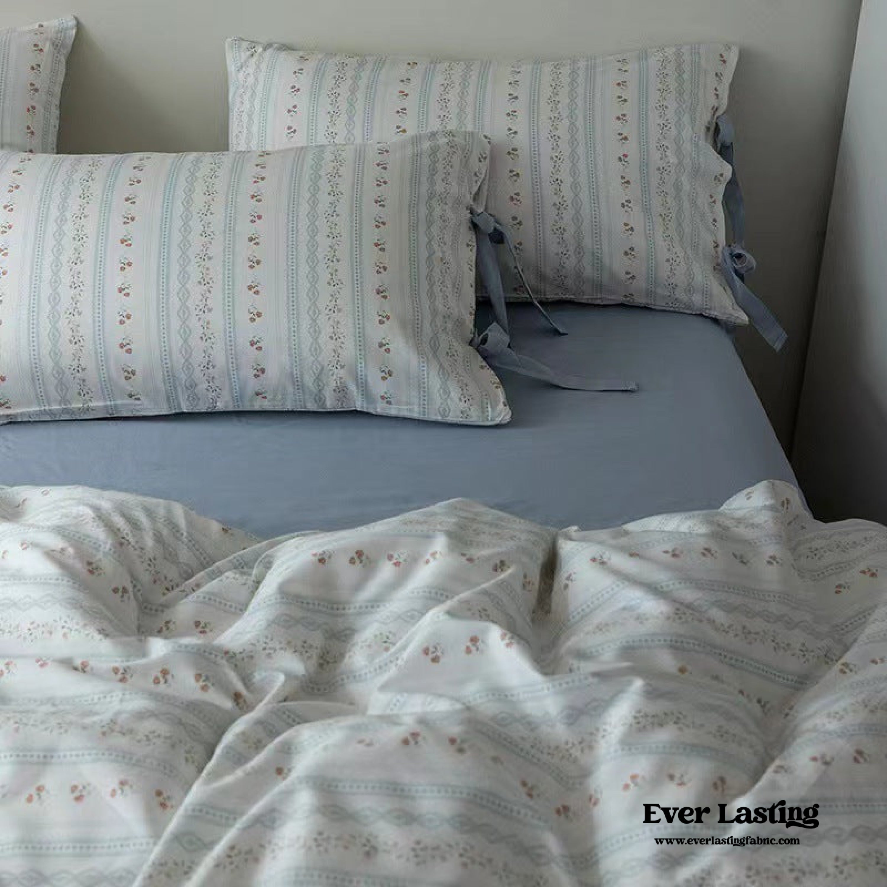 Soft Cottage Ribbon Bedding Set - Purple