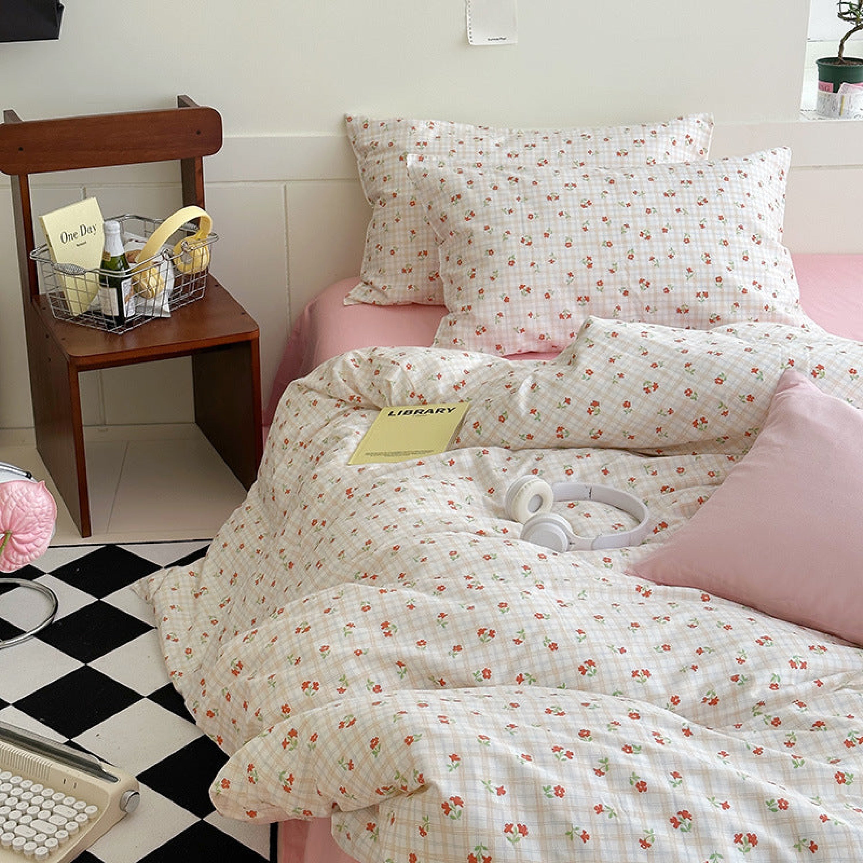 Sweet Floral Bedding Bundle