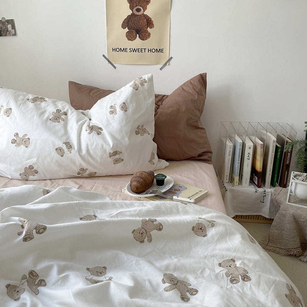 Teddy Duvet Cover - White + Beige