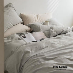 Thin Stripe Bedding Set - Gray