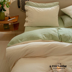 Velvet Buttoned Bedding Set - Cream + Green