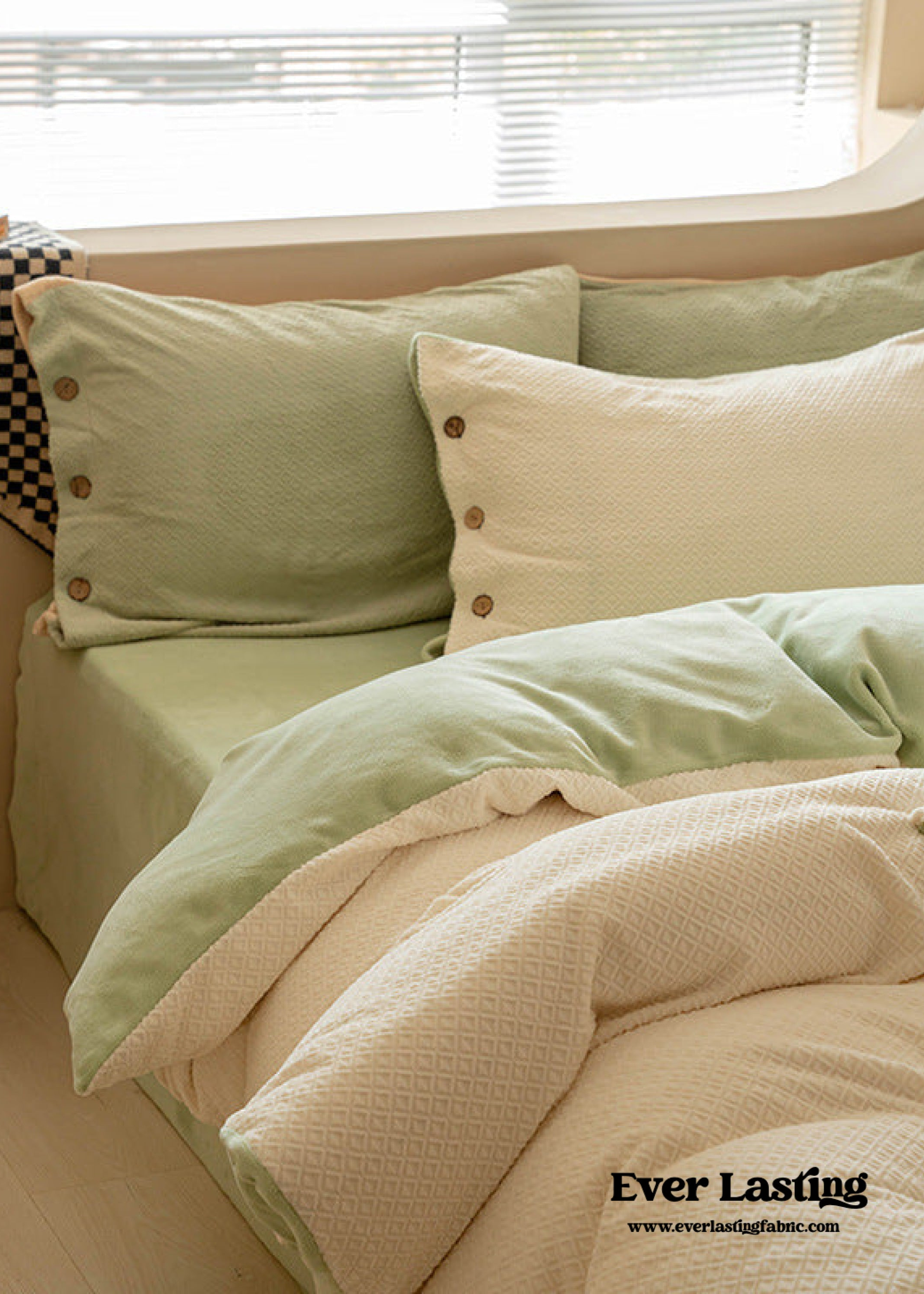 Velvet Buttoned Bedding Set - Rust Pink