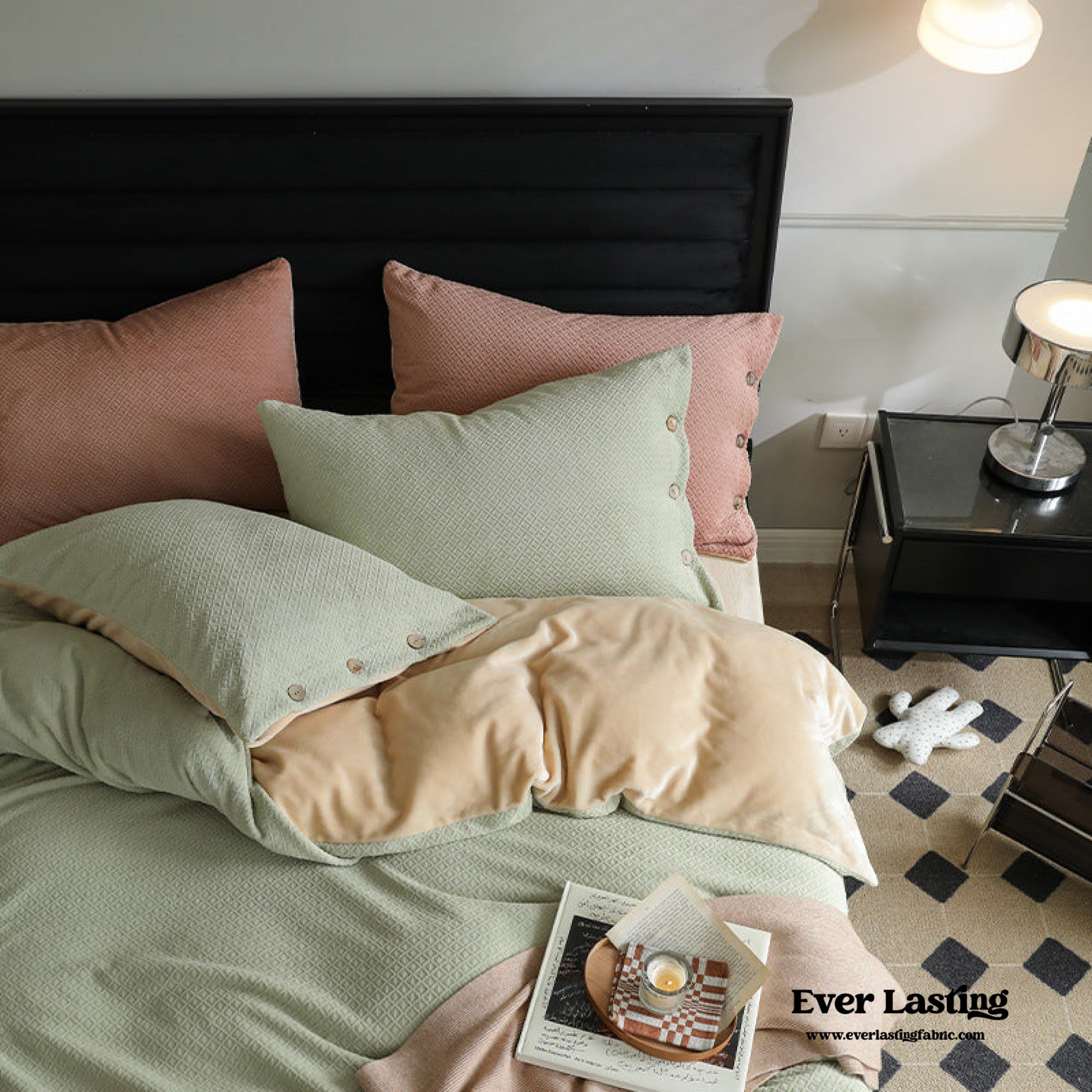 Velvet Buttoned Bedding Set - Rust Pink