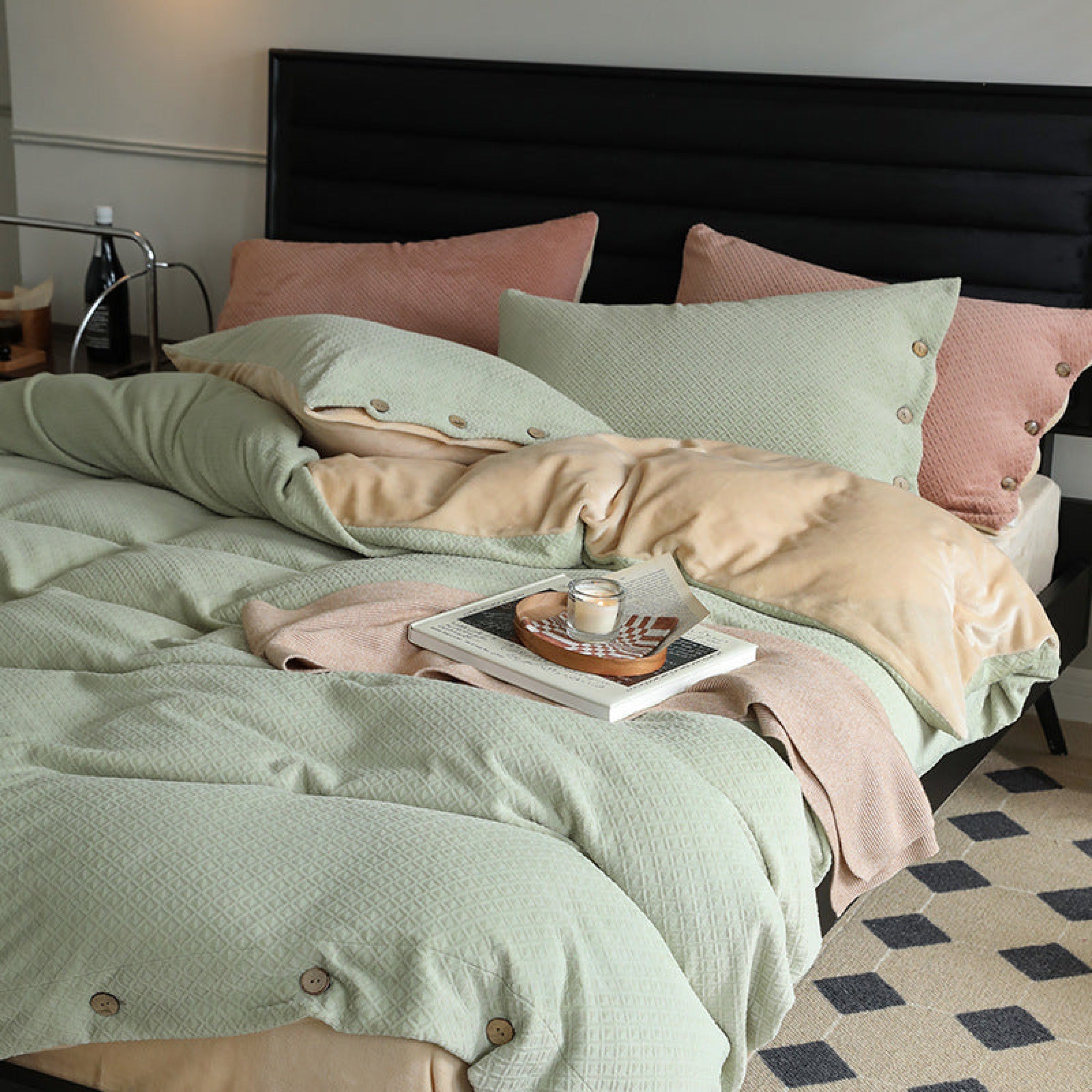 Velvet Buttoned Bedding Set - Rust Pink