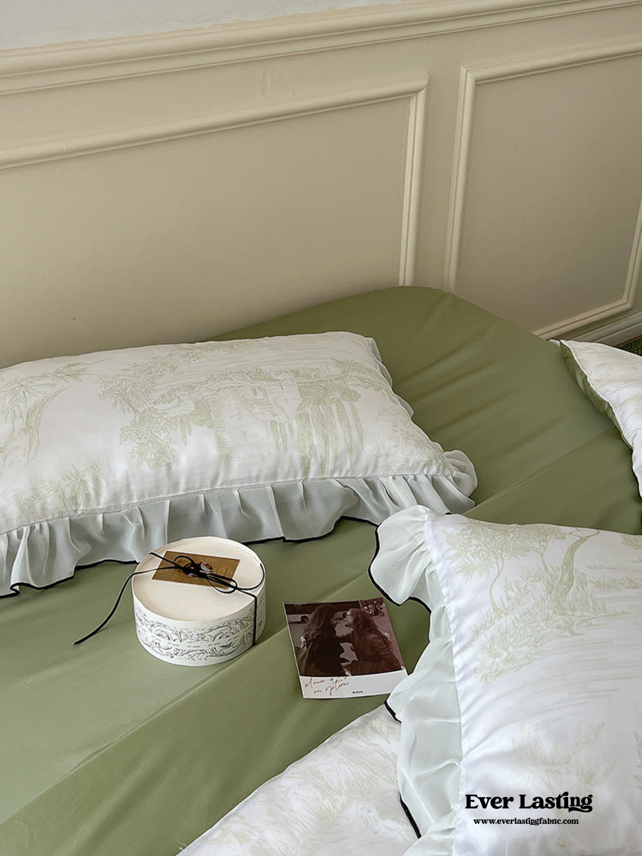 Victorian Inspired Soft Lace Ruffle Bedding Set - Green