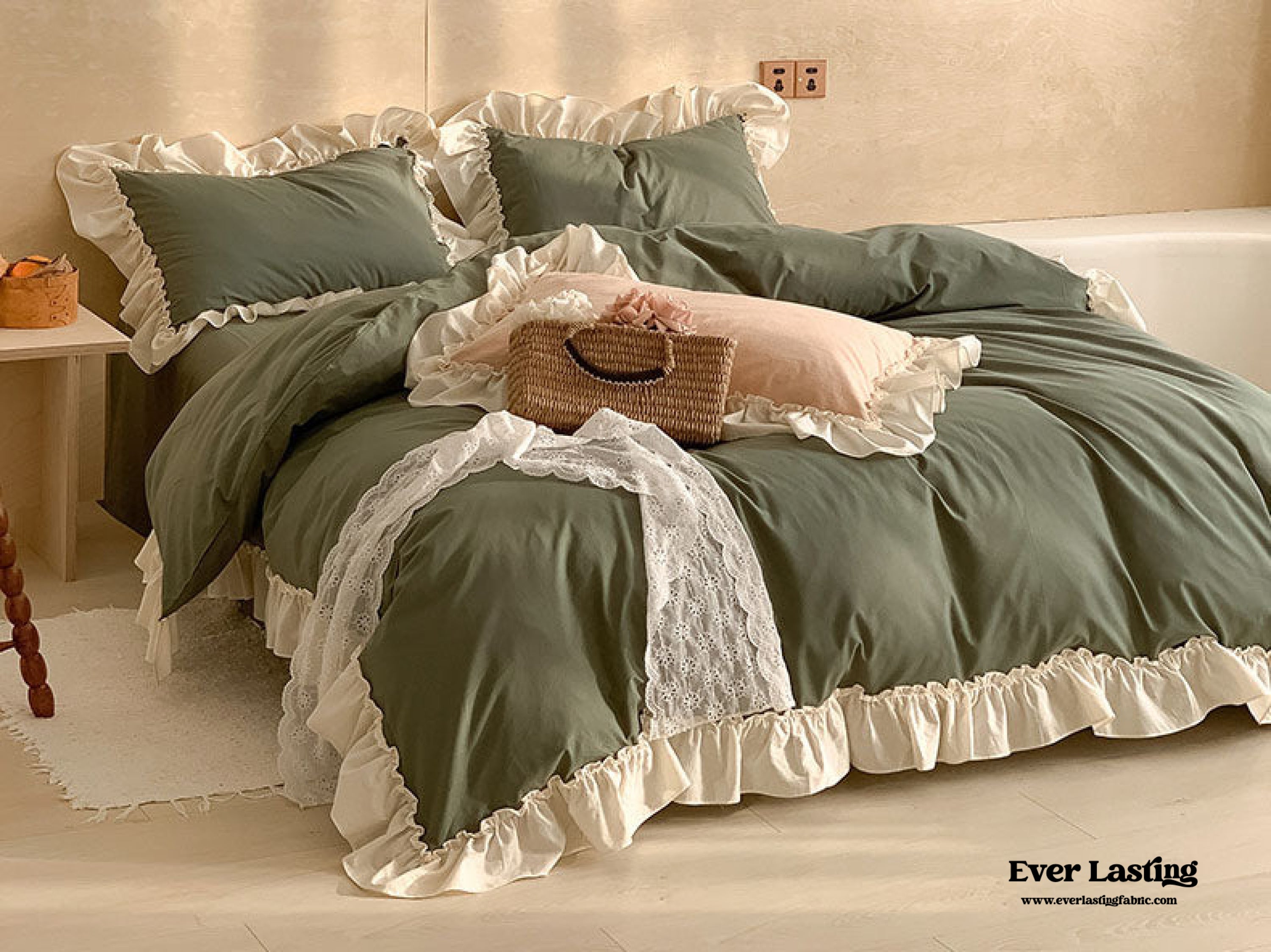 Vintage Earth Tone Large Ruffle Bedding Set - Light Blue