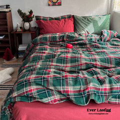 Vintage Plaid Bedding Set - Red & Green