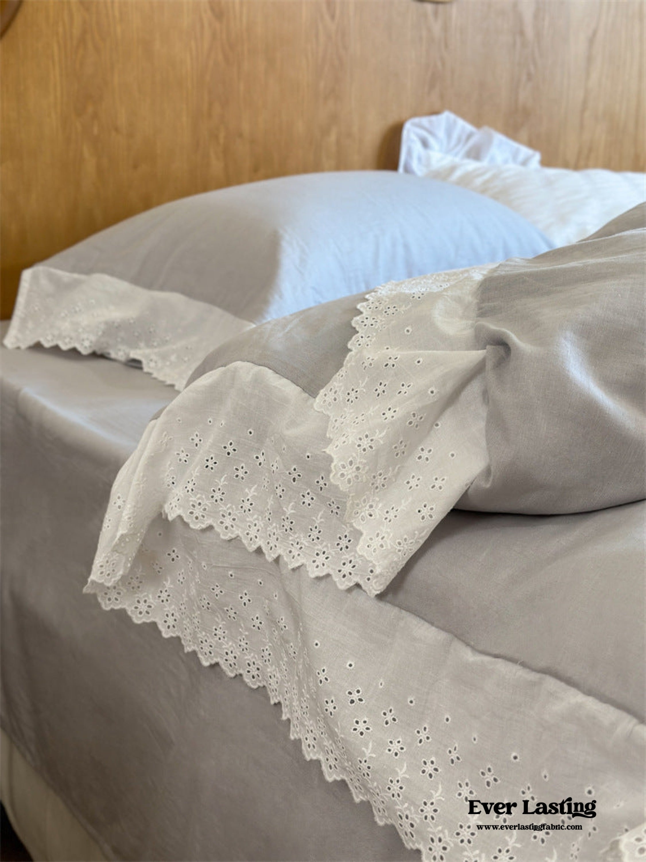 White Ruffle Lace Bedding Set - Pink