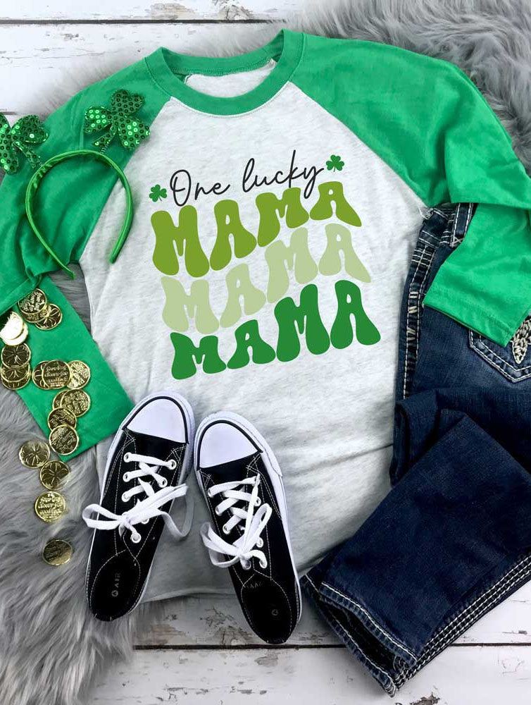 Camiseta con estampado de la suerte de MAMA 