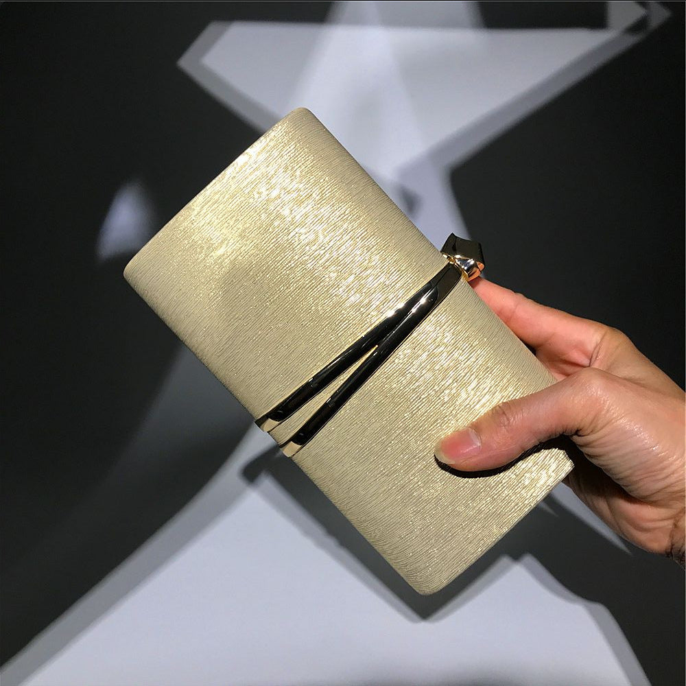 Hand Holding Hardware Bar Evening Ladies Clutch Bags Bag2145