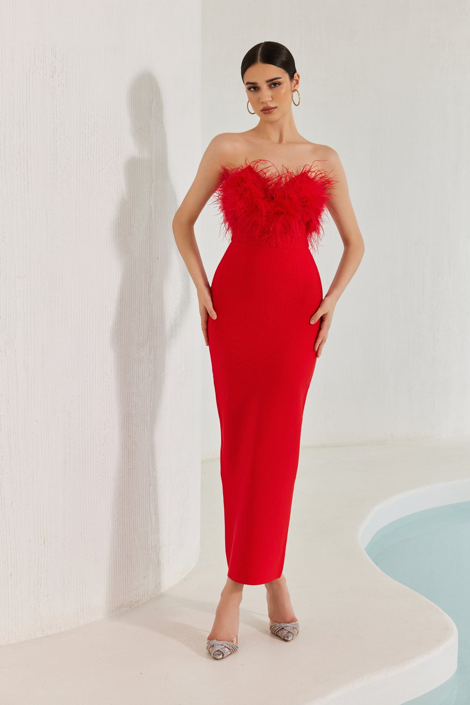 Vestido maxi vendaje con borlas de plumas de Díaz - Rojo