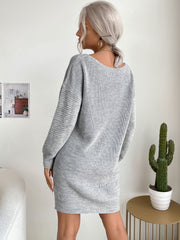 Crew neck solid knit dress