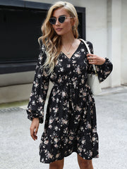 Printed V-neck lace up dress