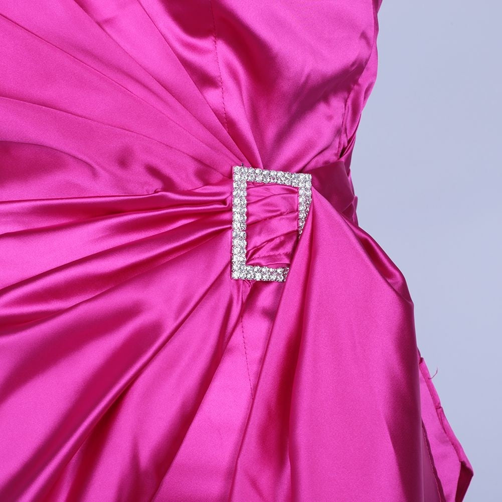 Vestido mini ajustado asimétrico de manga larga con un solo hombro HI1105