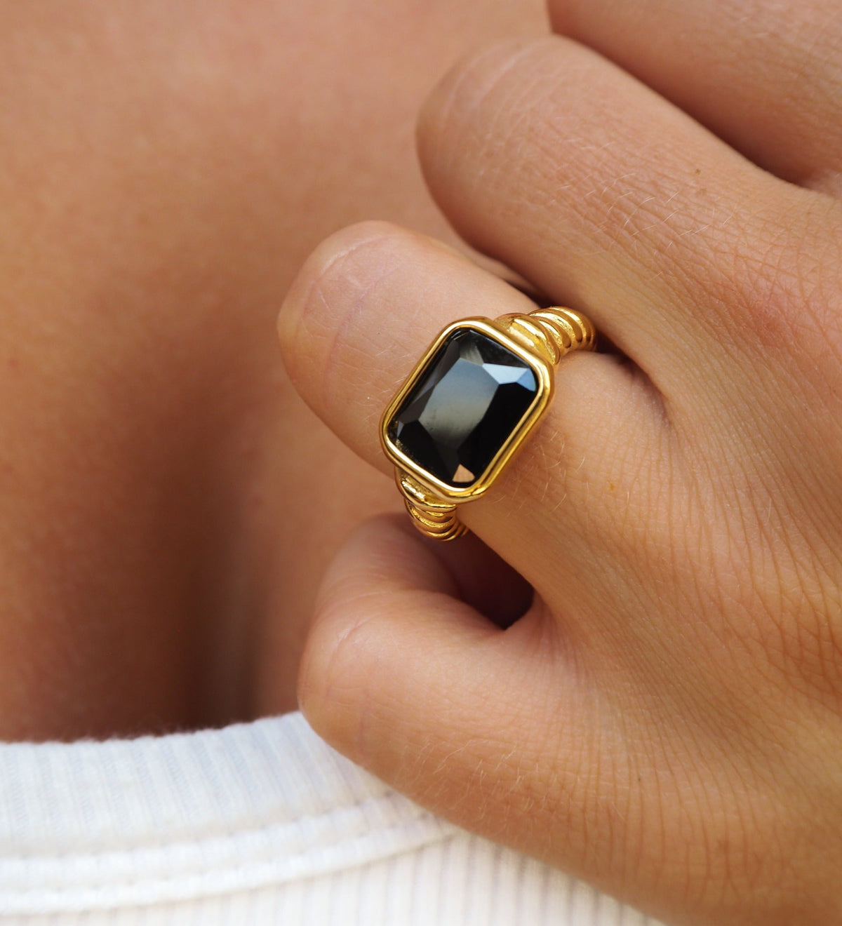 Audrey Ring Black