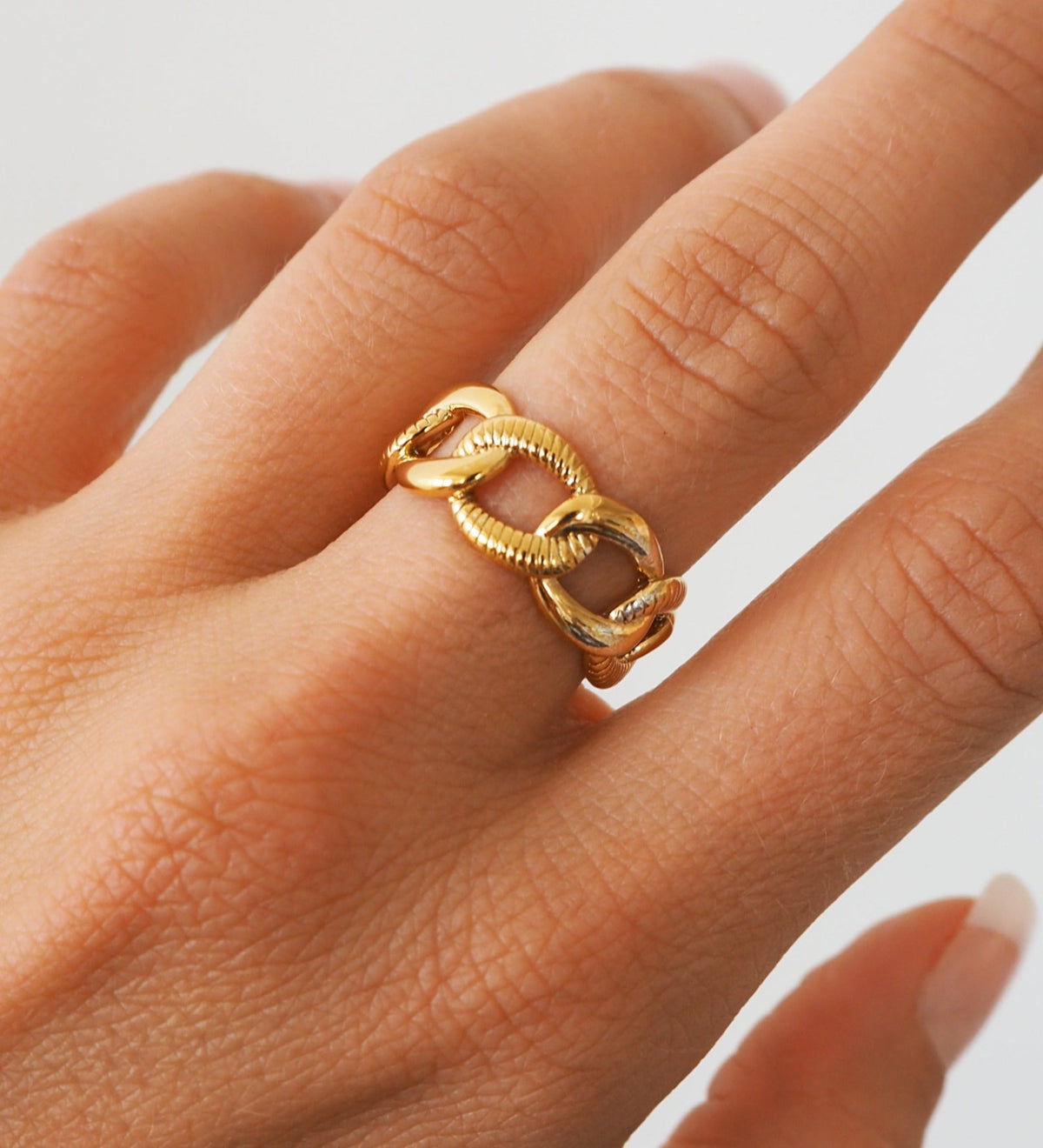 Anillo Dakota