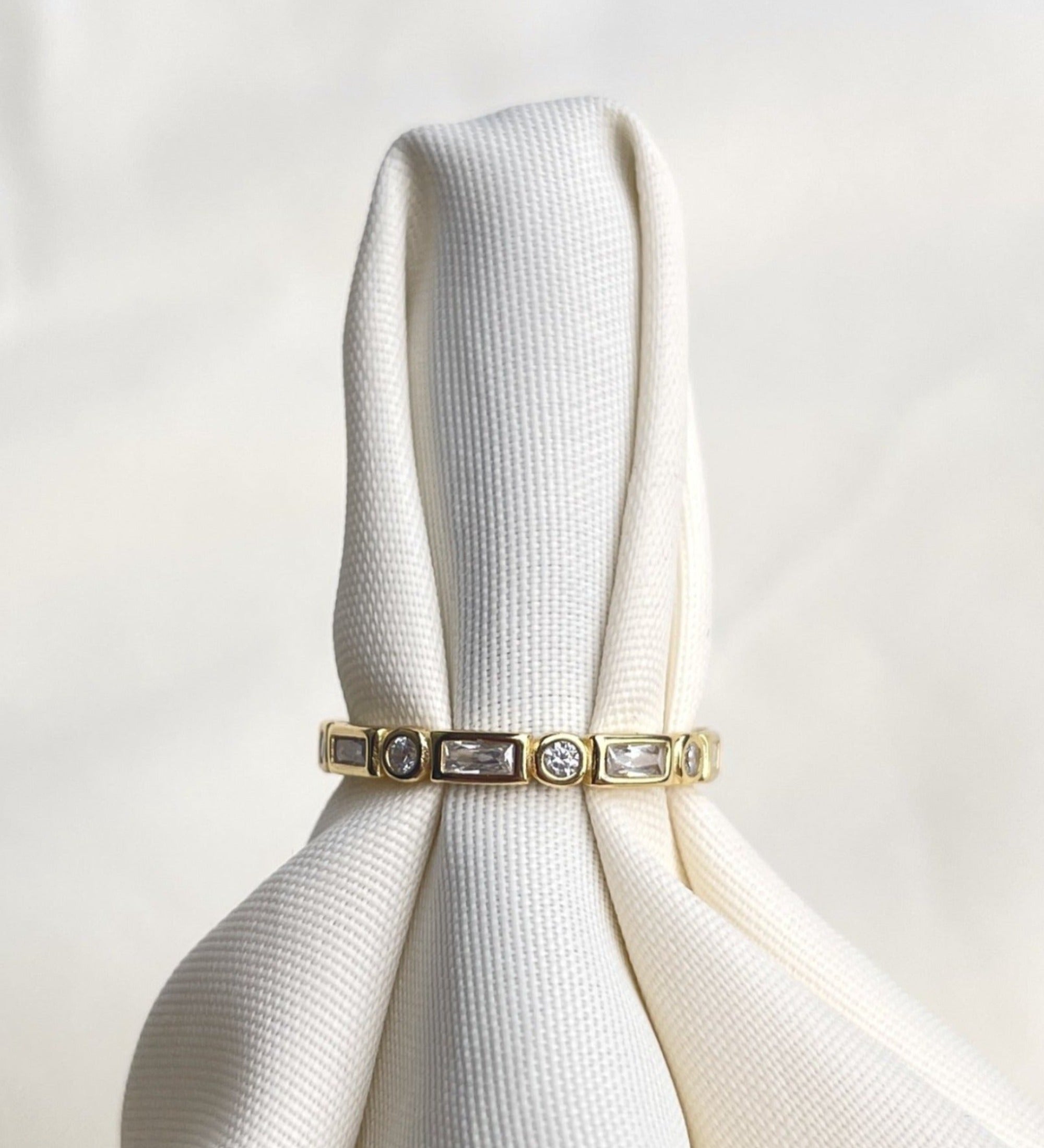 Anillo Ember de oro