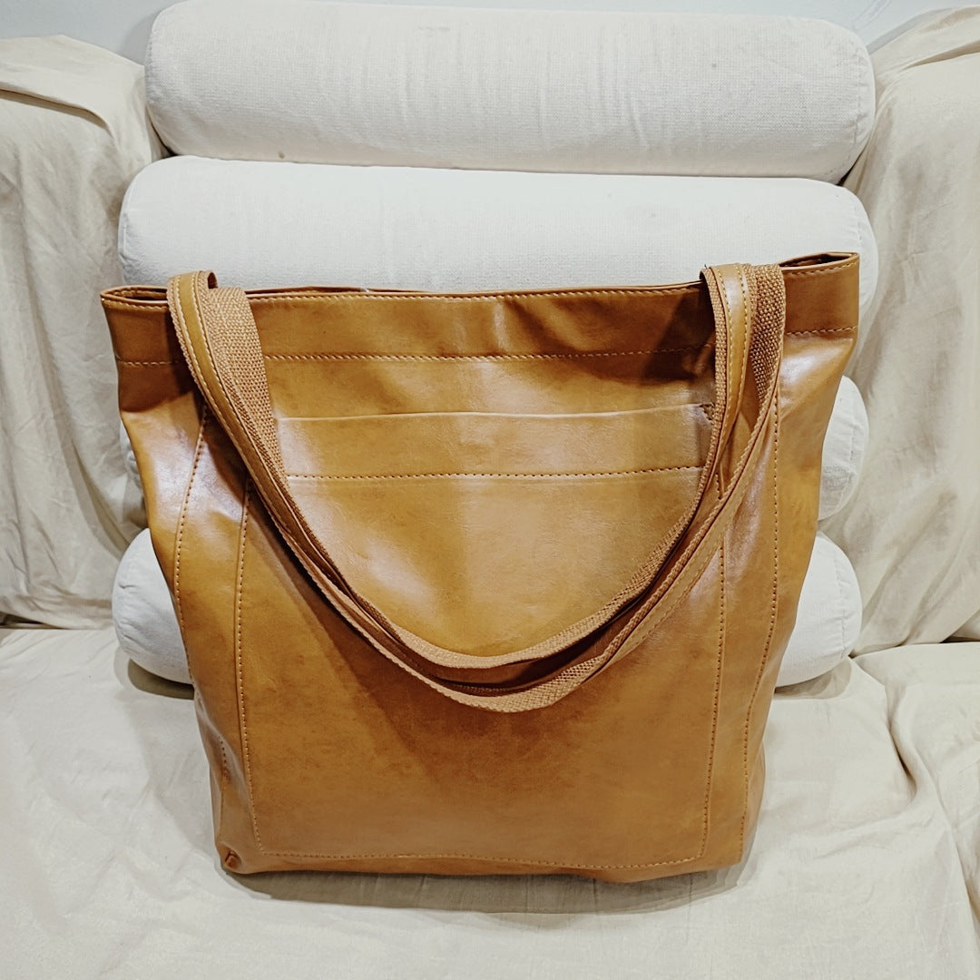 Women's soft leather  with pocket retro oil wax leather large capacity  tote bag