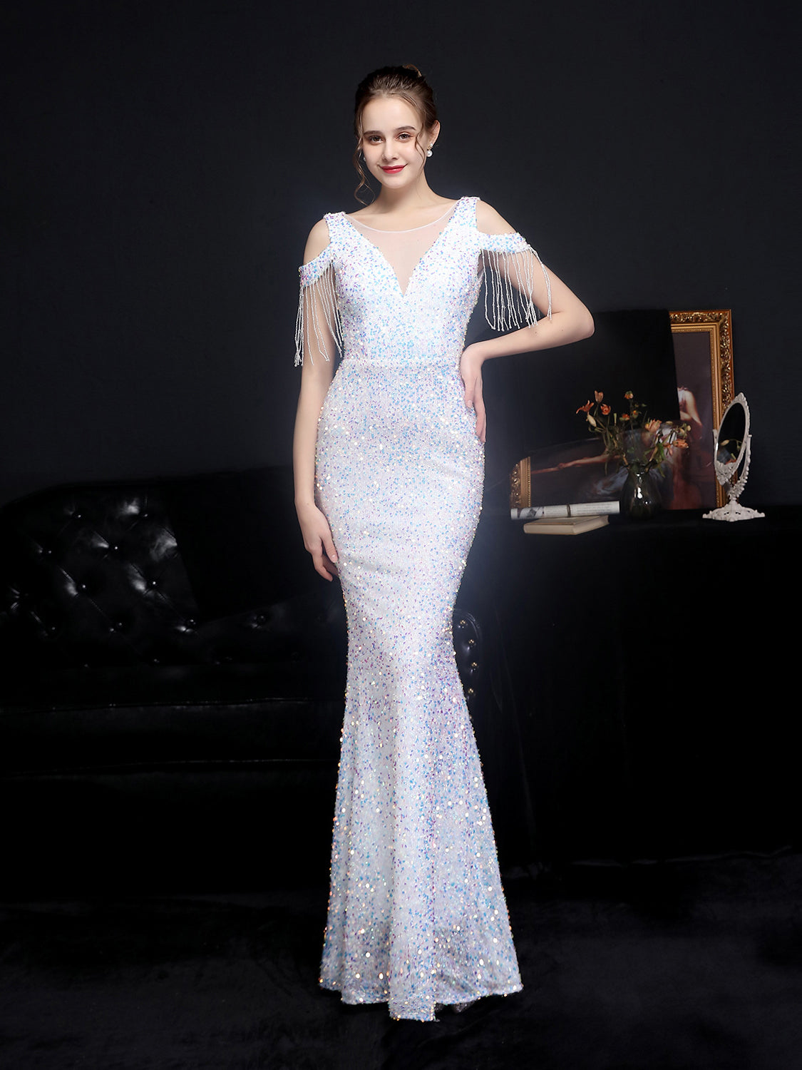 Shiny slim fishtail evening dress