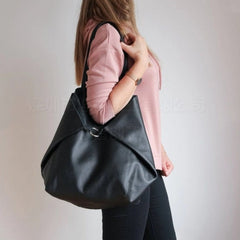 Soft leather large capacity one-shoulder portable tote bag