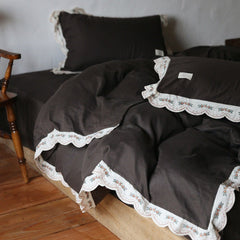 Dark Ruffle Bedding Set - Black