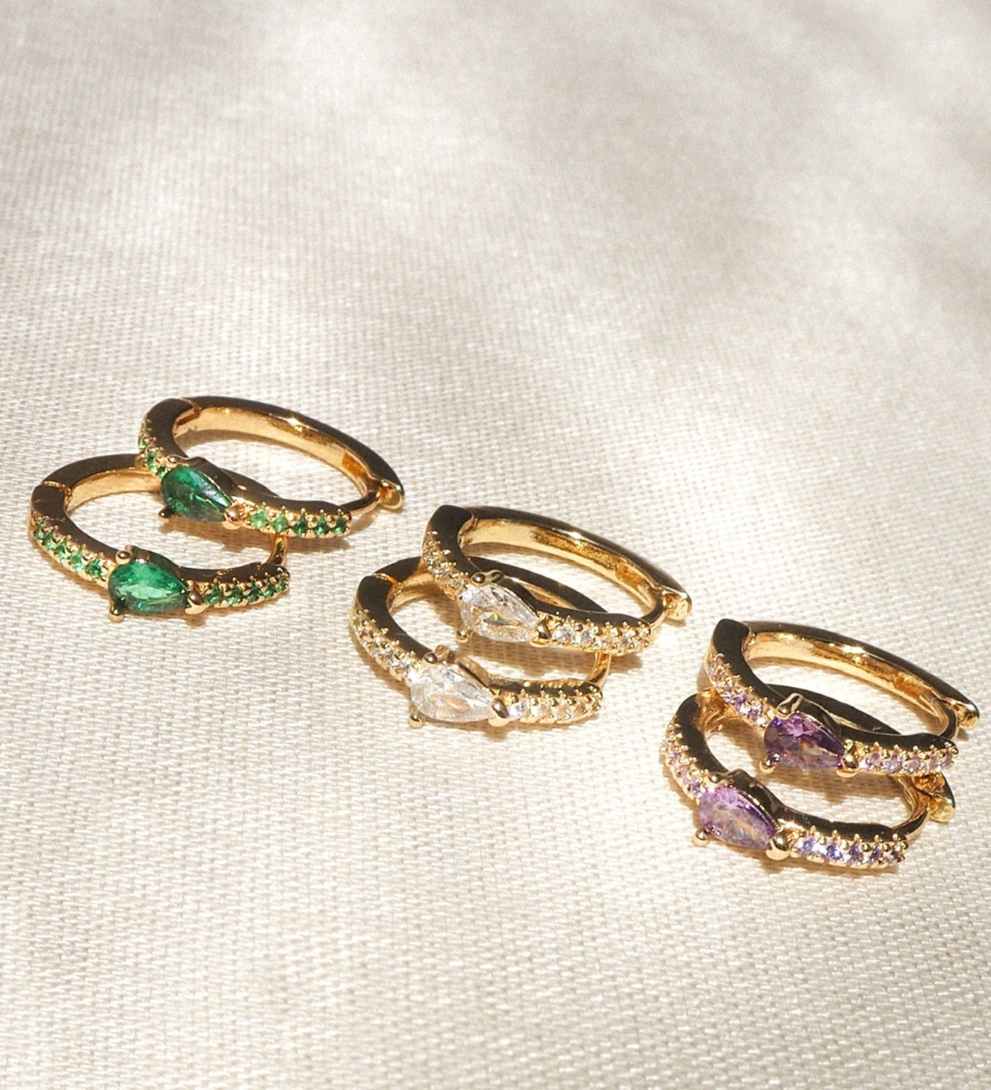 Devina Hoops