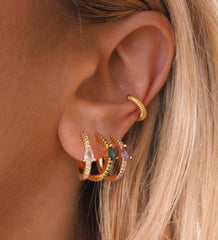 Devina Hoops