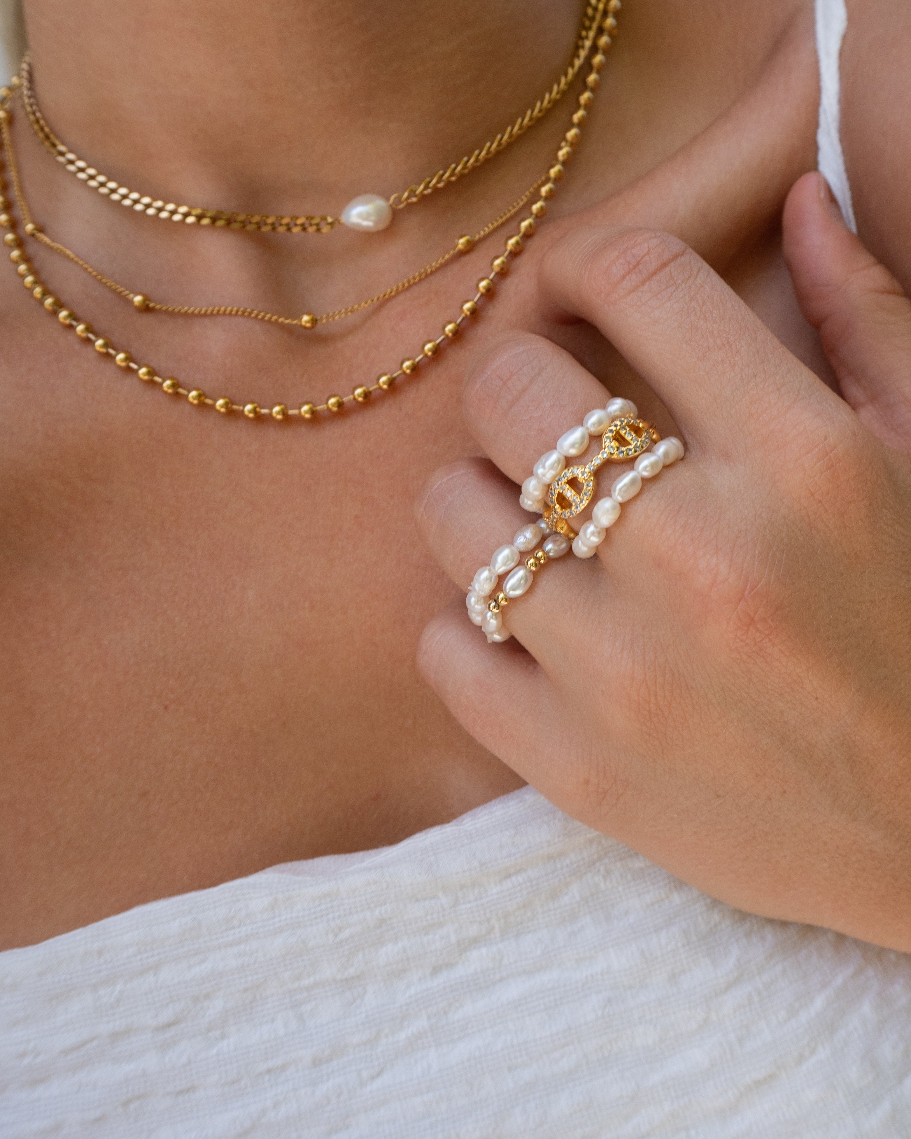 Lilly Choker