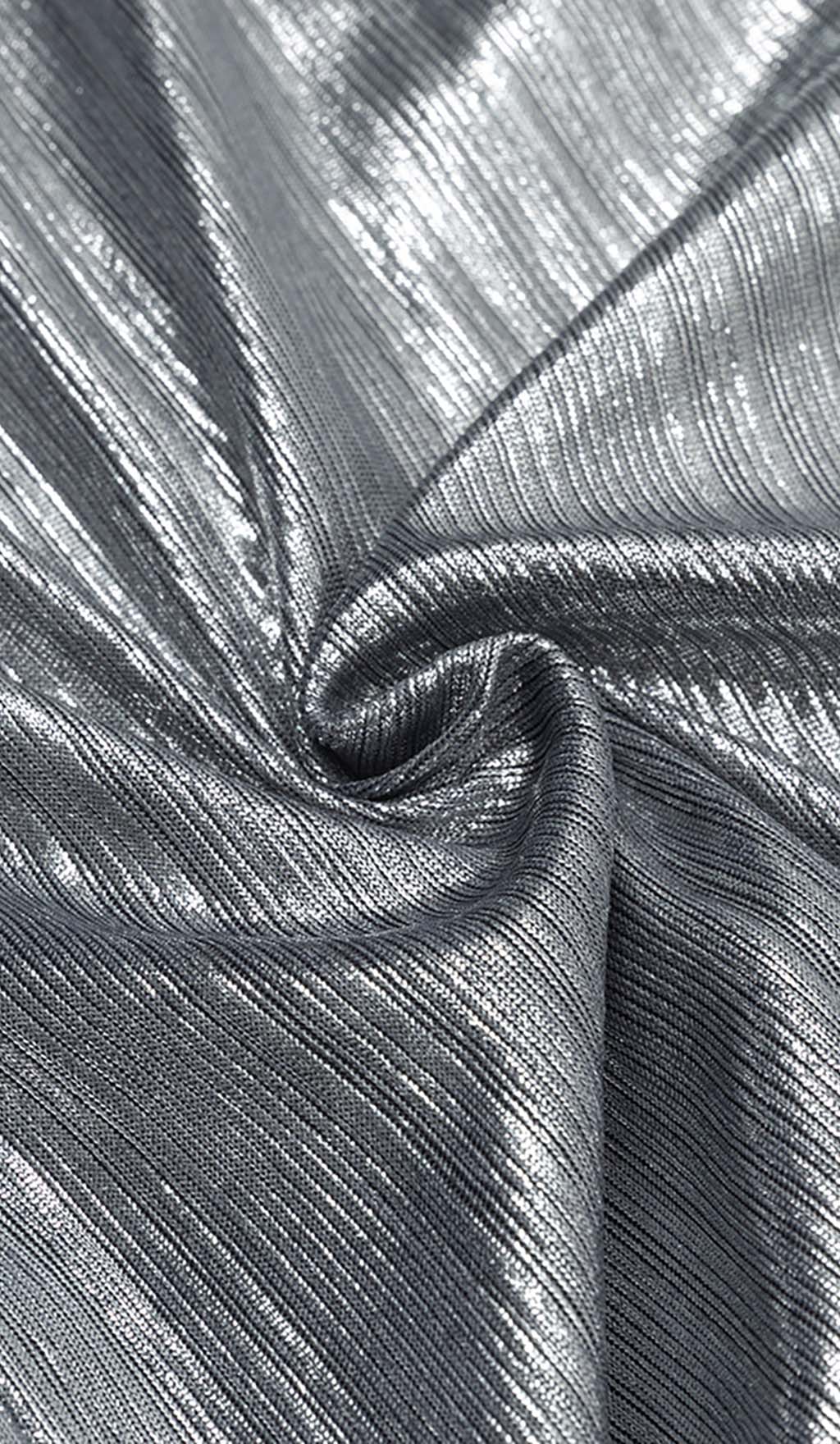 Midikleid mit Riemchenmuster in Metallic-Silber