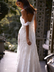 Romantic Glamorous Perspective Wedding Dress