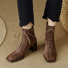 Botines con cordones Nyomi Brown