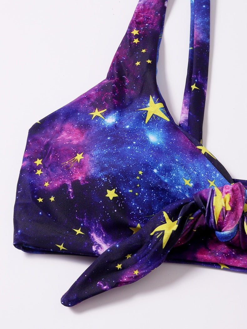 Traje de baño bikini con estampado de cielo estrellado 