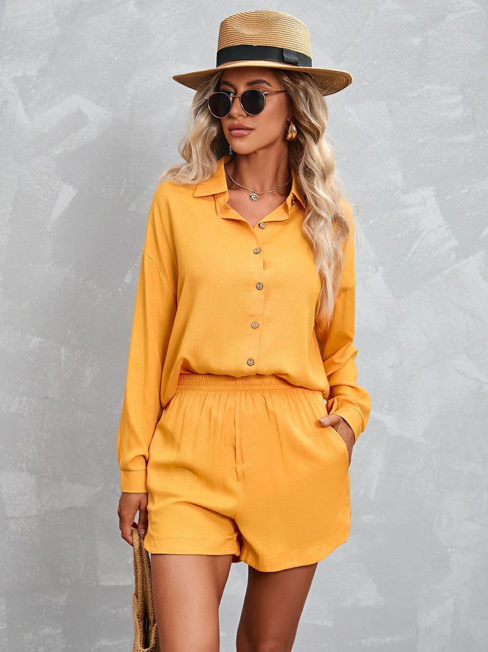 Solid Color Long Sleeve Shirt & Shorts Suit