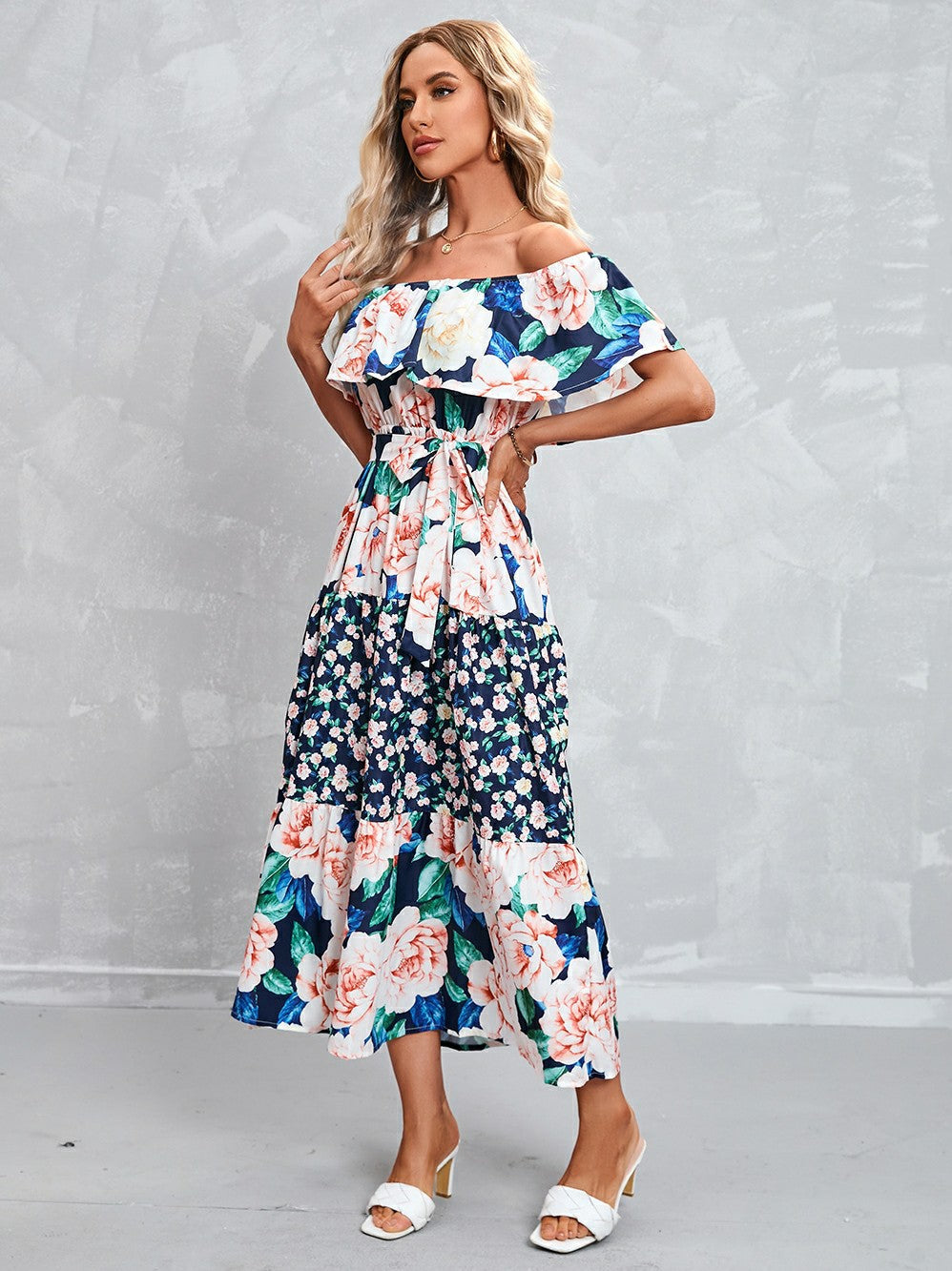 Printed Strapless Flounces Waist-cinching Dress