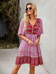 Vestido con estampado bohemio de moda